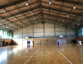 体育館を使い実践練習